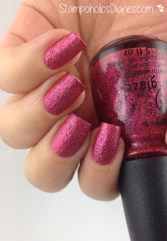 China Glaze Love your guts Swatch