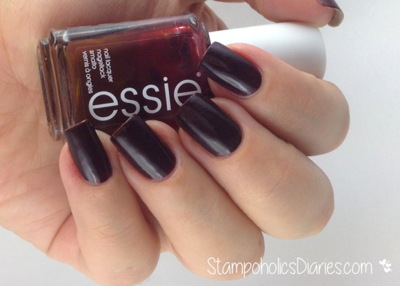 Essie Chocolate cakes Swatch