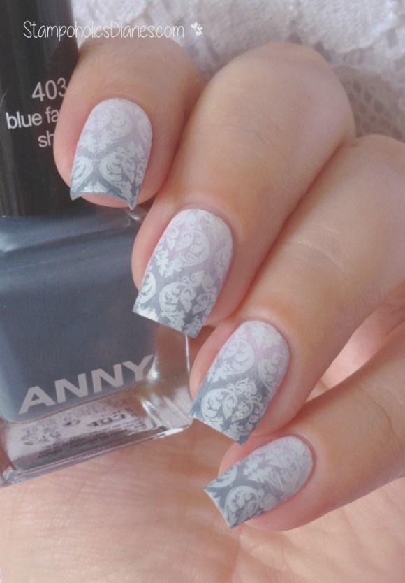Baroque Nails Anny 403 blue fashion show, 225 lilac powder, Born Pretty BP-L 007, Essence 33 wild white base